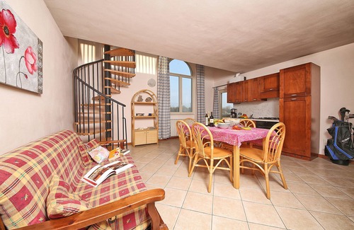 Cunettone-villa Apartment | RESIDENCE IL COLOMBARO ~ THREE-ROOM APARTMENT B14