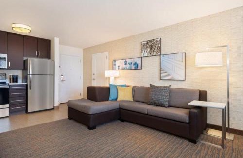 Bridgewater Hotel | Residence Inn by Marriott Boston Bridgewater