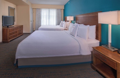 Greenbrier East Hotel | Residence Inn by Marriott Chesapeake Greenbrier