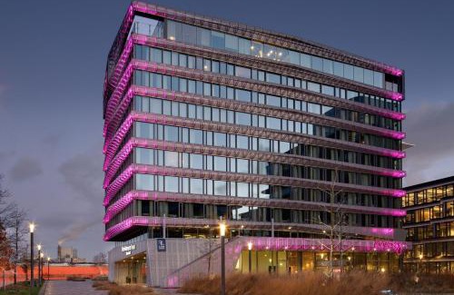 Westpoort Hotel | Residence Inn by Marriott Amsterdam Houthavens