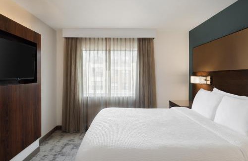 Court Avenue Entertainment District Hotel | Residence Inn by Marriott Des Moines Downtown