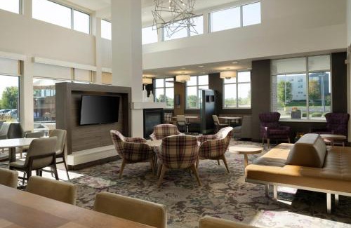 Ashwaubenon Hotel | Residence Inn by Marriott Green Bay Downtown