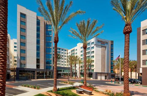Anaheim Resort Hotel | Residence Inn by Marriott at Anaheim Resort/Convention Center