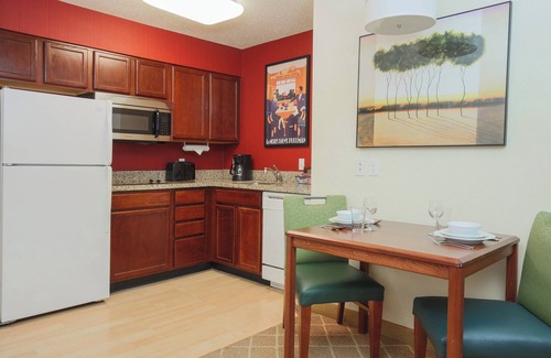 Flint Hotel | Residence Inn By Marriott Flint