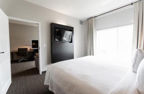 Tulsa Hotel | Residence Inn by Marriott Tulsa Midtown