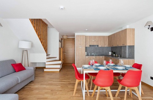 Gressoney-Saint-Jean Apartment | Residence in Gressoney-saint-jean with 1 bedrooms sleeps 6