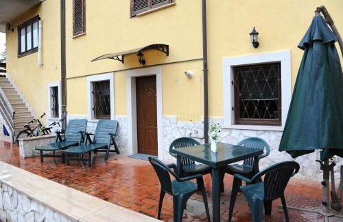 Castel di Sangro Apartment | Residence La Villa