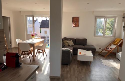 Bischheim Apartment | Residence Le Canal Strasbourg - Moderne avec Parking