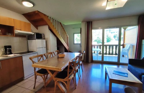 Luz-Saint-Sauveur Apartment | Residence Le Domaine du Val de Roland * - 3 Rooms Duplex 6/8 People