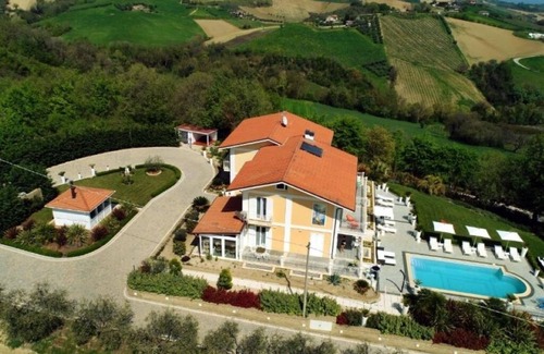 Cossignano House | Residence of the Graces