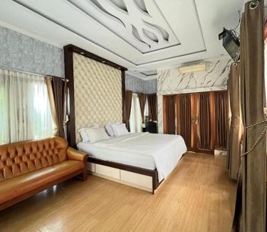 Baturetno Hotel | Residence Rafitha