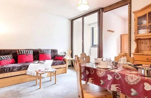 Les Bruyeres Apartment | Residence Ski Soleil - 2 Rooms for 4 People