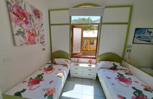 Pizzolungo House | Residence Villa Flora