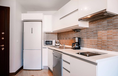 Atasehir Apartment | Residence with City View 5 min to Optimum Mall