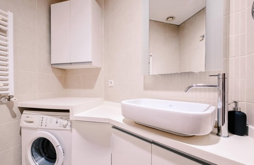Atasehir Apartment | Residence with City View 5 min to Optimum Mall