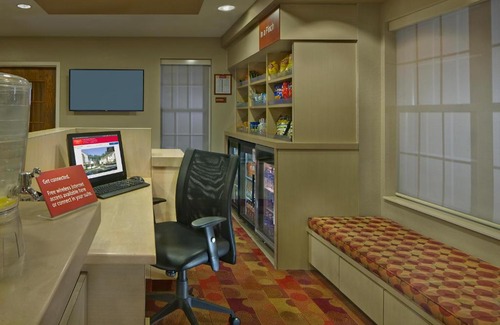 Tewksbury Hotel | Residences at Tewksbury