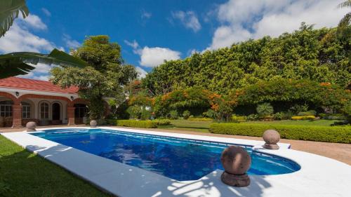 Cuernavaca House | Residencia Jardín Real