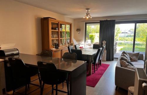 Deinze Apartment | Residentie Pelikaan - nice view on the Leie