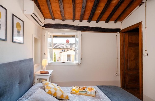 Lucca Historical Center Apartment | Residenza Altana Lucca