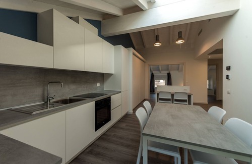 Lecco Apartment | Residenza Cece'