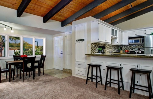 Paradise Valley Village Villa | Resort-like w/Tennis, Bocci, Golf & Games Galore!