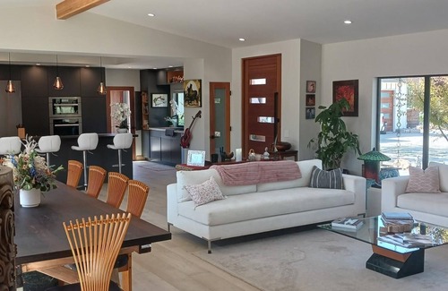 Ojai House | Resort Living 100 yards from the 5 Star Ojai Valley Inn and Spa