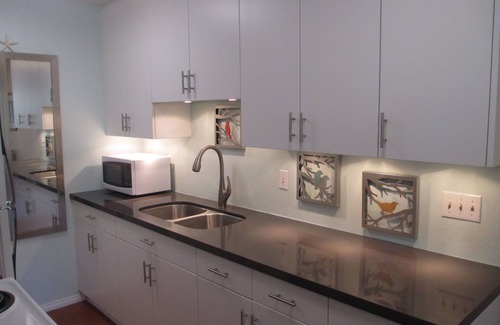 Pacific Beach Condo | Resort living at The Plaza Condominium Association!