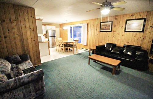 Manitoba Cabin | Resort Retreat at "All Decked Out"