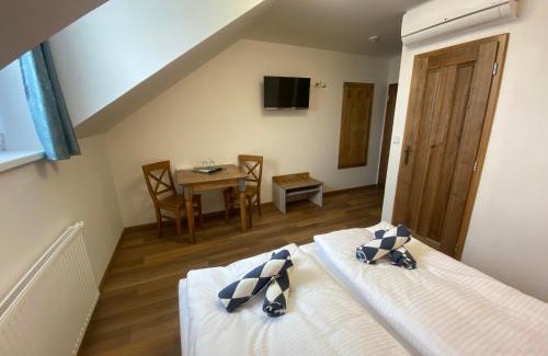 Blatnice pod Svatym Antoninkem House | Resort Rybníček