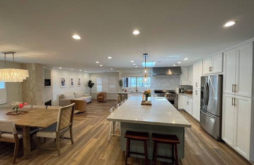 Allied Gardens House | Resort-Style Home for Families: Pool, Theater, Arcade, Hot Tub, Central location