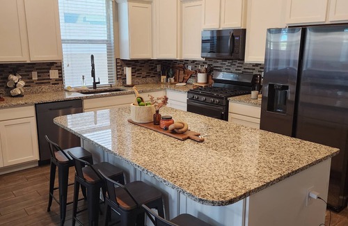 Maricopa House | Resort Style Home in Maricopa-Minutes from Golf, Copper Sky Complex and Harrah's