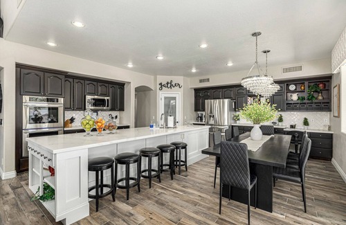 East Mesa House | Resort-Style Luxury ~ Pool, Hot Tub, Water Slide, Sports Courts & Family Fun