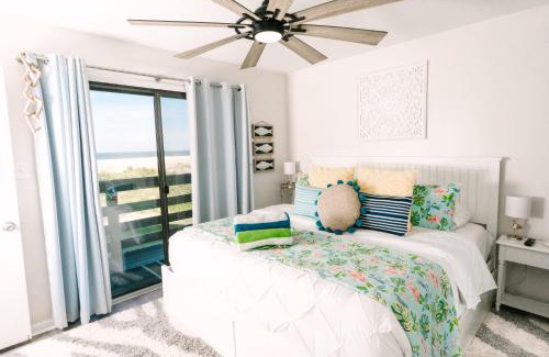 Tybee Island Apartment | Resort views - Huge Balcony - Steps to the beach!