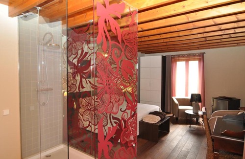 Sant Mateu House | Restaurant & Rooms Cabrit