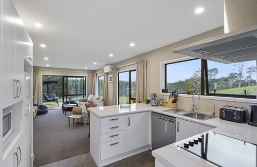 Swanson House | Restful Country Getaway Nr Trust Arena