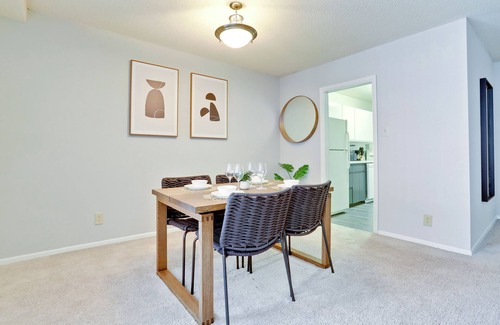 Crystal City Apartment | Restful Stay in DC Apartments