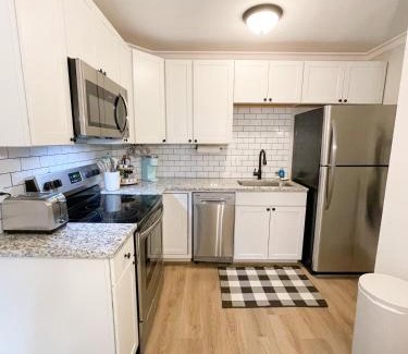 Leonardtown Apartment | Retreat at Fenwick