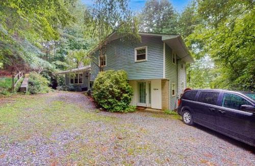 Foscoe House | Retreat in the Trees
