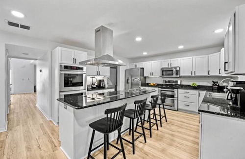 Indian Trails House | Reunion - Sleeps 26 hot tub 10 br 8 ba 6 mile beach