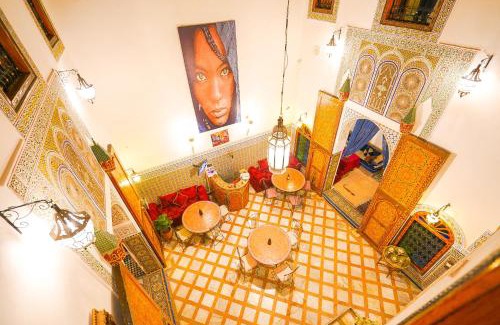 Dar Tazi House | Riad Sahraui