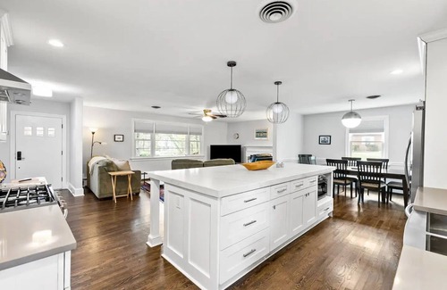 North Chesterfield House | Richmond Hosting Homenn