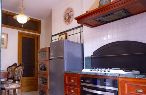 Vecchiano Apartment | Rifugio Romantico in Toscana