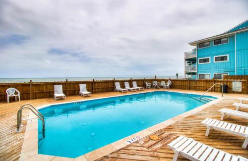 Kure Beach Apartment | Riggings K3 by Carolina Beach Realty