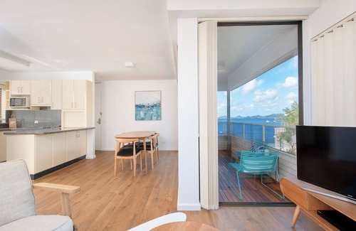 Soldiers Point Apartment | Right on the water at Soldiers Point