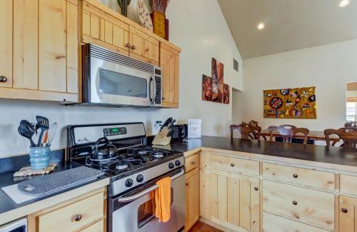 Moab South Valley House | Rim Village O3