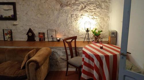 Las Cuevas House | Rincon de Valdaliga