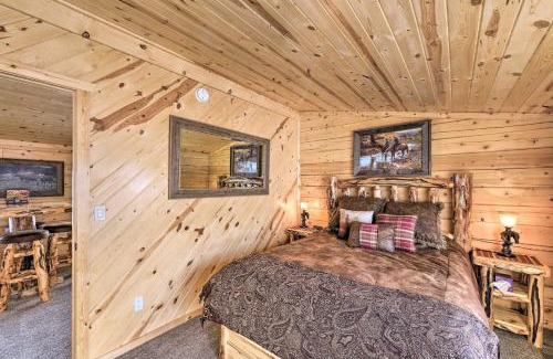 Del Norte House | Rio Grande National Forest Cabin Views and Hot Tub