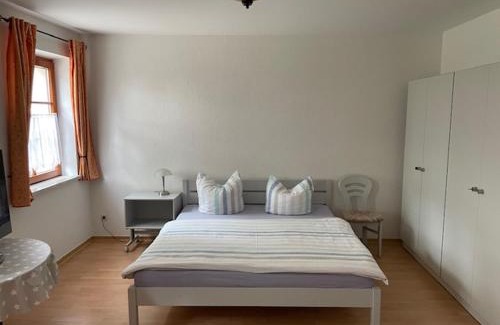 Jesewitz Apartment | Rittergut zu Groitzsch Muldenstraße 1
