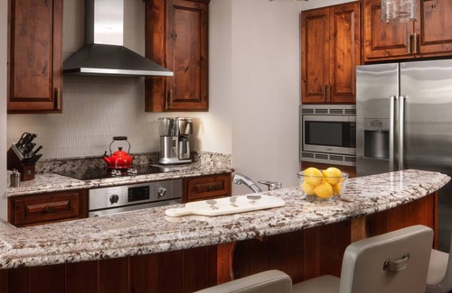 Vail Resort | Ritz Carlton Residence Vail 2 bedroom w/full living room and kitchen
