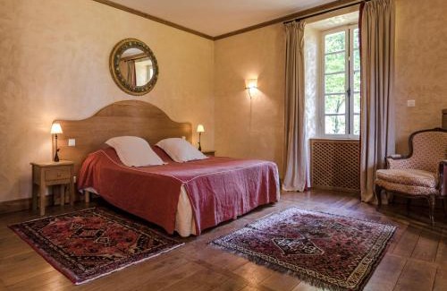 Sourzac House | Ritzy Mansion in Sourzac with Tennis Court